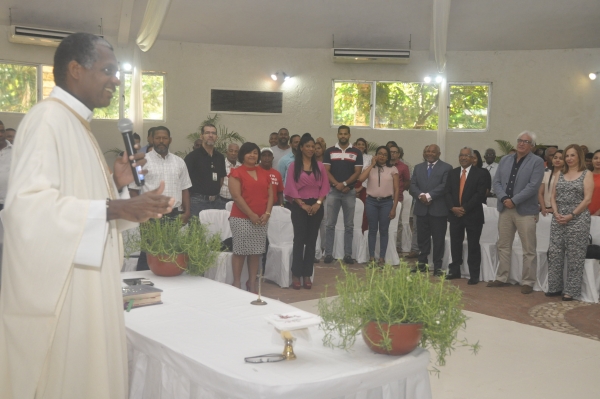 Misa de acción de gracias por el 42 Aniversario del  Jardín Botánico Nacional