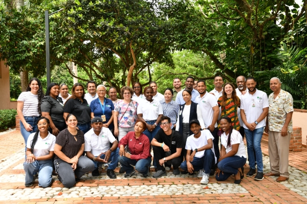 Especialistas internacionales capacitan en conservaci&oacute;n de colecciones bot&aacute;nicas en taller post-congreso